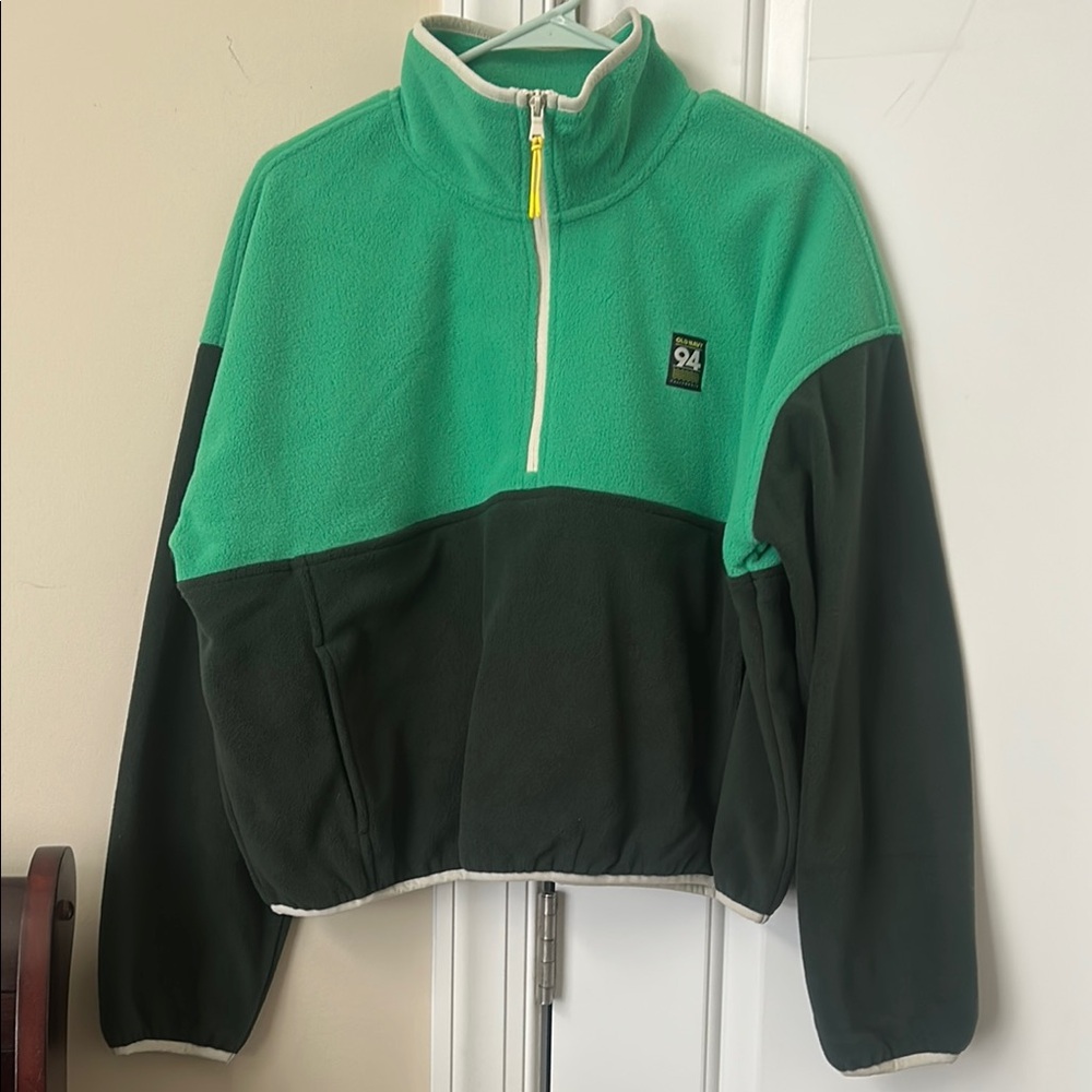 Green and Black Quarter-Zip Fleece Pullover